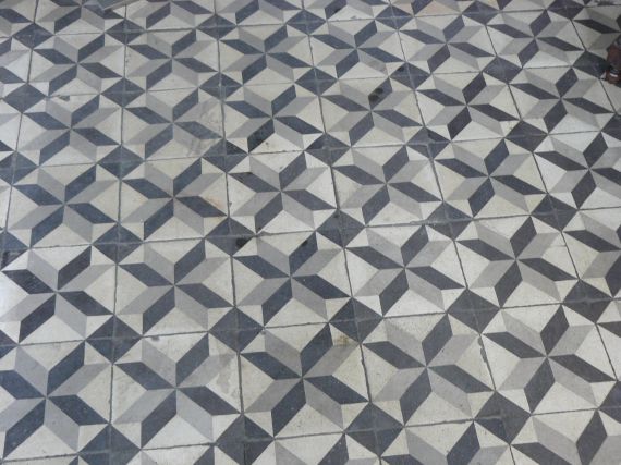 Floor tiles from 1900