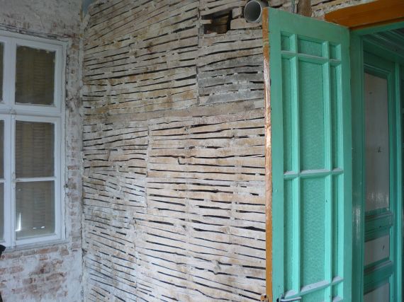 Inner wall, traditional building style or early 20th century
