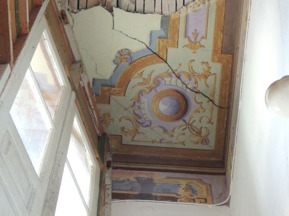 Roof ornaments